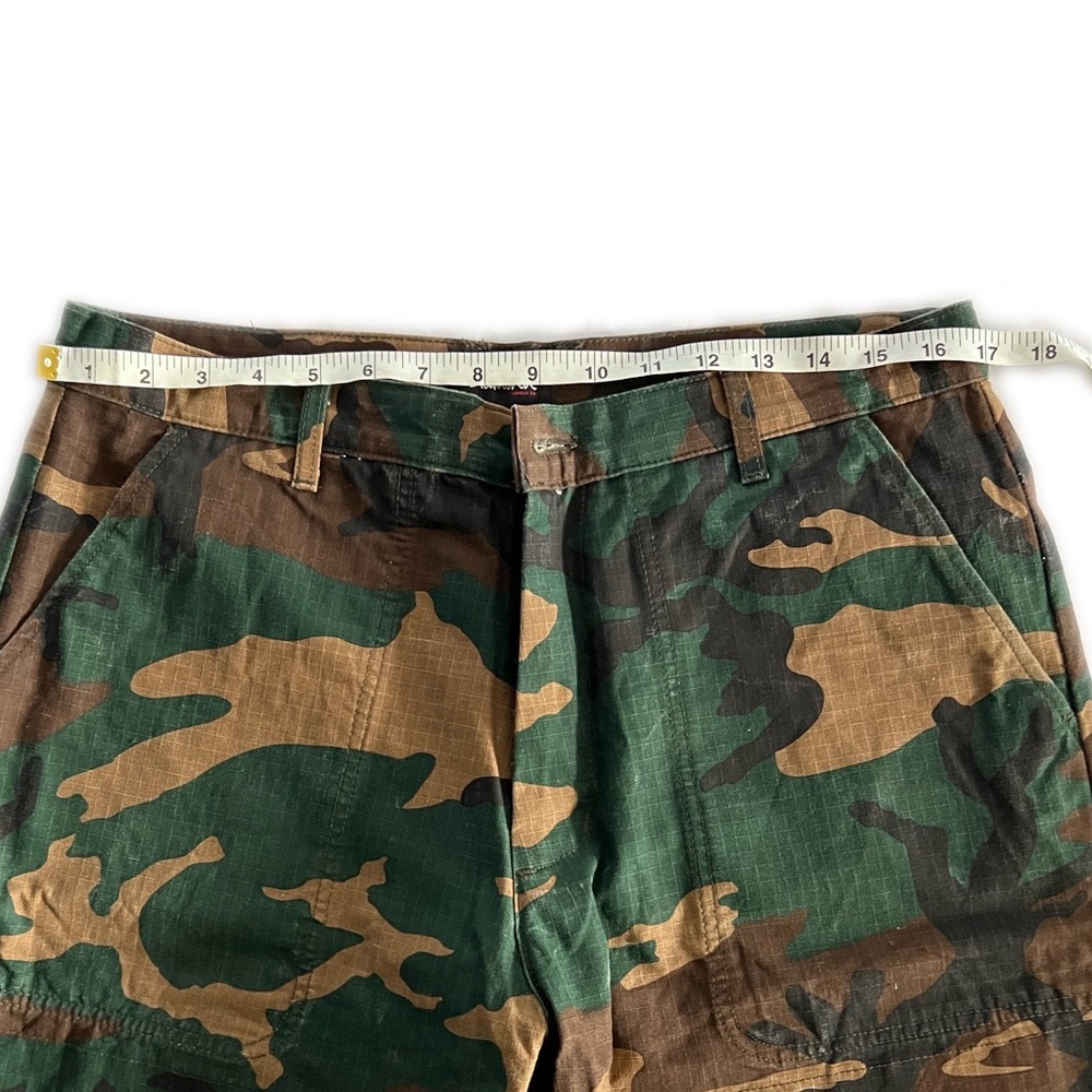 Diamond Supply Co. Woodland Camo Green Brown Black Cargo Shorts - Picture 5 of 6
